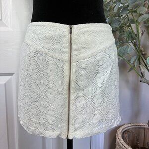 Volcom White Lace Mini Skirt Womens SM (5) Zip Front 90's Y2K Skater Boho